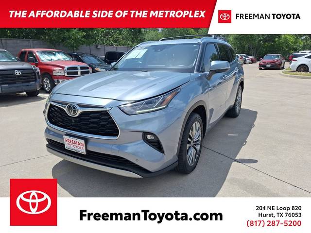 2021 Toyota Highlander Platinum FWD photo