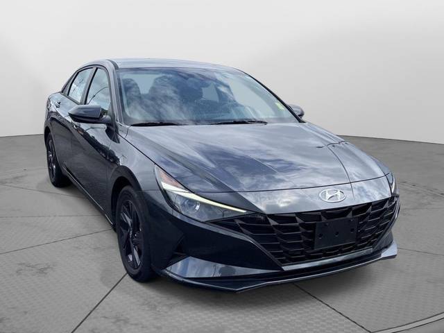 2021 Hyundai Elantra SEL FWD photo