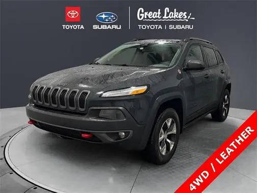 2017 Jeep Cherokee Trailhawk 4WD photo