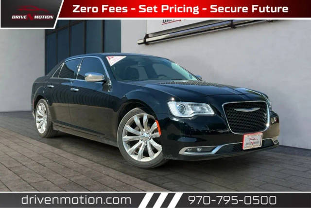 2020 Chrysler 300 Limited RWD photo