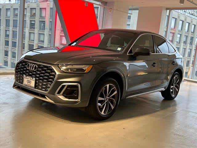 2021 Audi Q5 Sportback Premium AWD photo