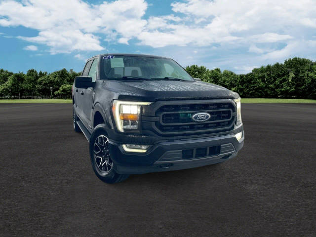 2021 Ford F-150 XLT 4WD photo