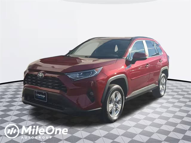 2021 Toyota RAV4 Hybrid XLE AWD photo