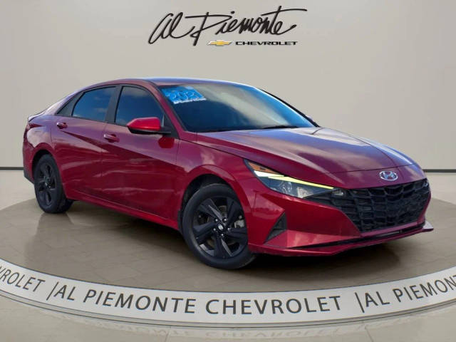2021 Hyundai Elantra SEL FWD photo