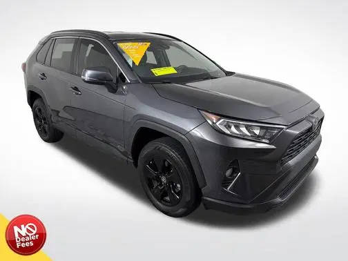 2021 Toyota RAV4 XLE FWD photo