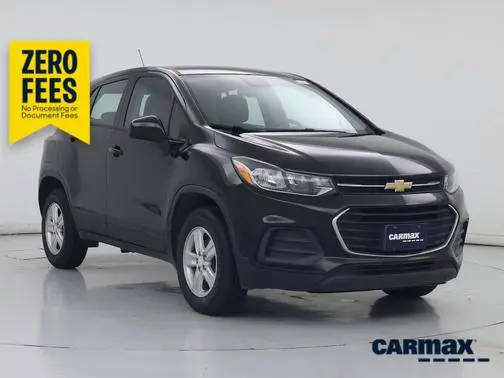 2021 Chevrolet Trax LS AWD photo