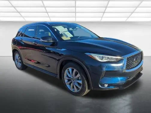 2021 Infiniti QX50 LUXE AWD photo
