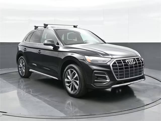 2021 Audi Q5 Premium Plus AWD photo