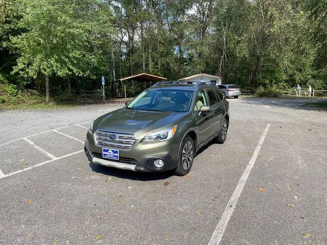 2015 Subaru Outback 2.5i Limited AWD photo