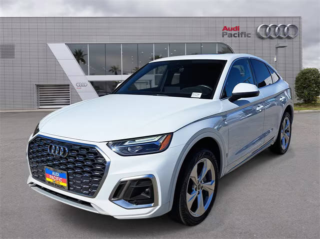 2021 Audi Q5 Sportback Premium Plus AWD photo