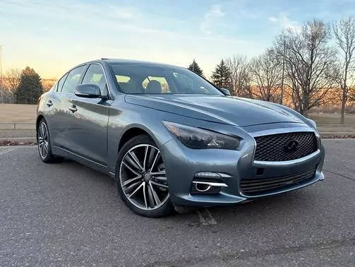 2015 Infiniti Q50 Premium AWD photo