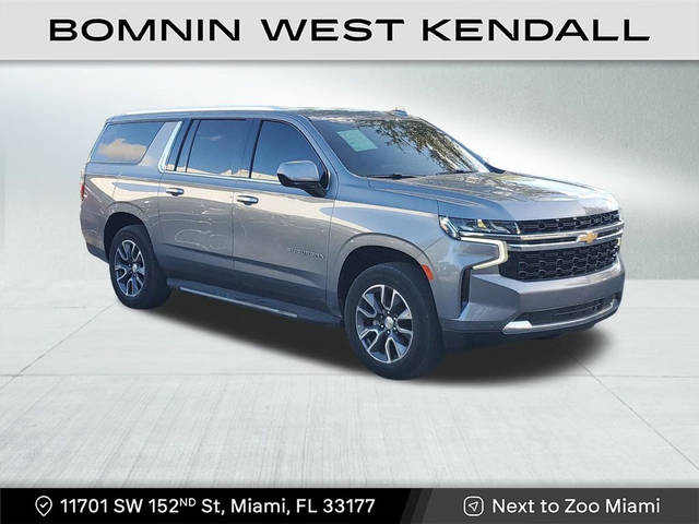 2021 Chevrolet Suburban LS RWD photo