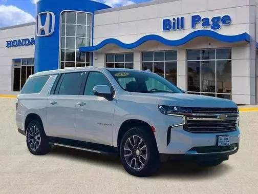 2021 Chevrolet Suburban LT 4WD photo