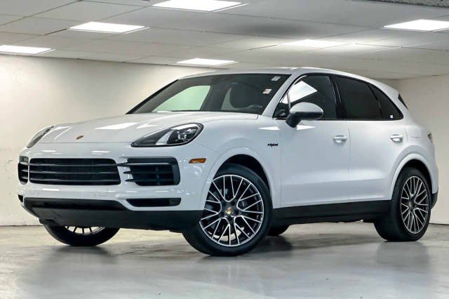 2021 Porsche Cayenne E-Hybrid AWD photo