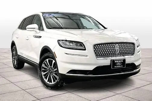 2021 Lincoln Nautilus Reserve AWD photo