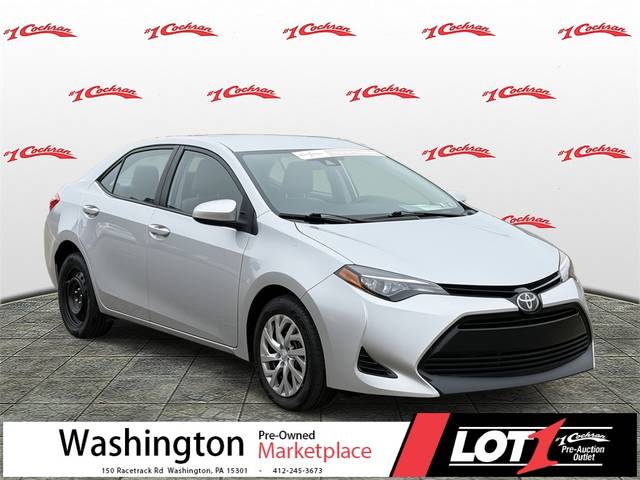 2017 Toyota Corolla LE FWD photo