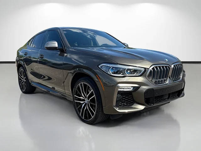 2021 BMW X6 M50i AWD photo