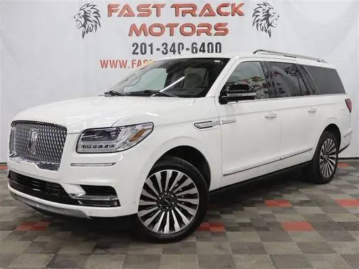 2021 Lincoln Navigator L Reserve 4WD photo