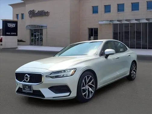 2020 Volvo S60 Momentum AWD photo