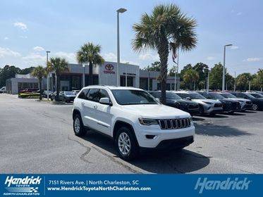 2021 Jeep Grand Cherokee Laredo X RWD photo