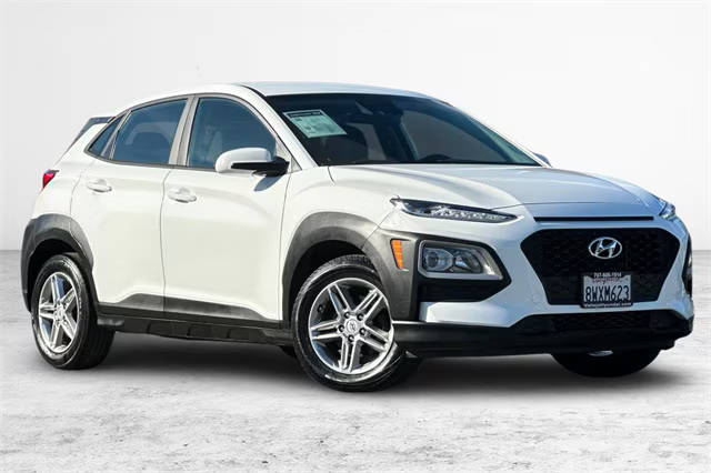 2021 Hyundai Kona SE FWD photo
