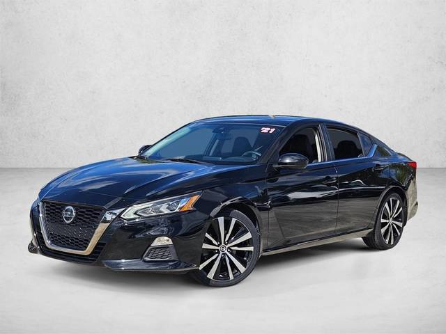 2021 Nissan Altima 2.5 SR FWD photo