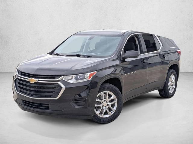 2021 Chevrolet Traverse LS FWD photo