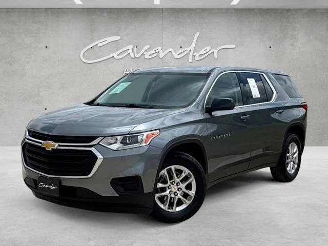2021 Chevrolet Traverse LS FWD photo