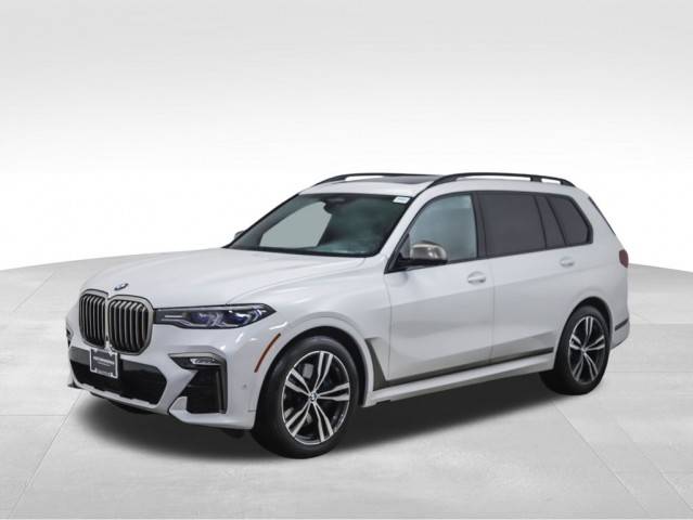 2021 BMW X7 M50i AWD photo