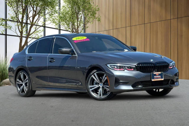 2021 BMW 3 Series 330i RWD photo