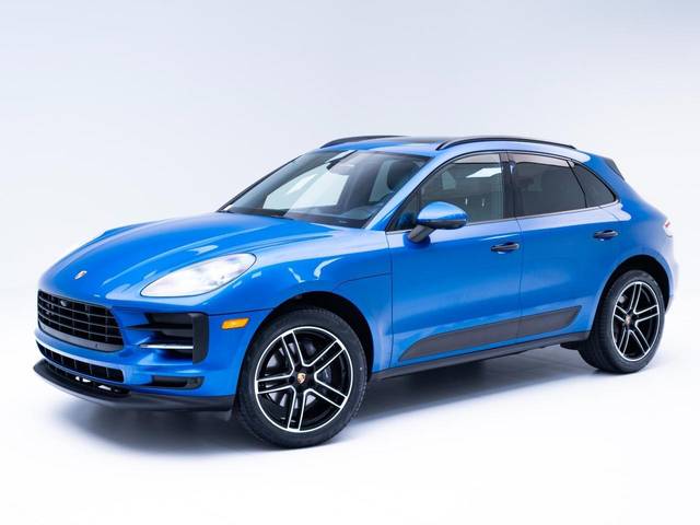 2021 Porsche Macan  AWD photo