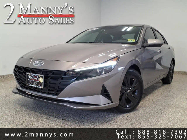 2021 Hyundai Elantra SEL FWD photo