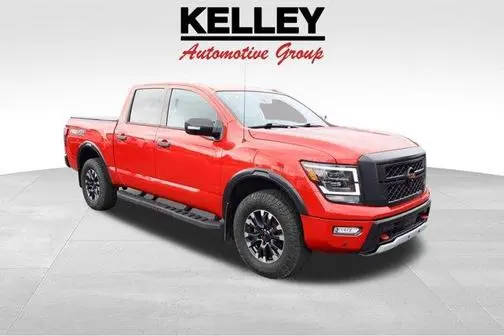 2021 Nissan Titan PRO-4X 4WD photo