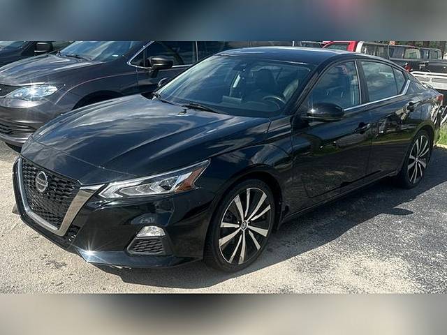 2021 Nissan Altima 2.5 SR FWD photo