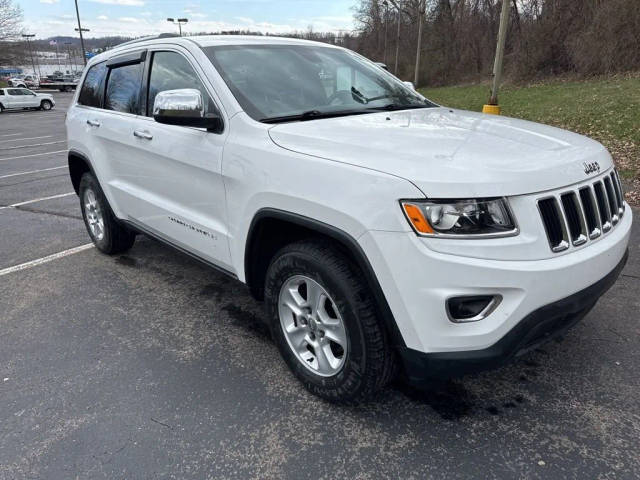 2015 Jeep Grand Cherokee Laredo 4WD photo