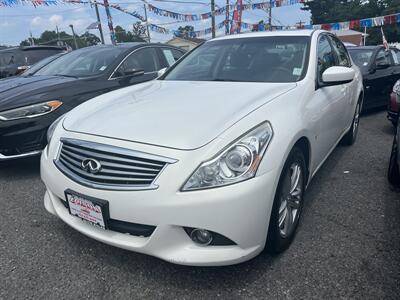 2015 Infiniti Q40  AWD photo