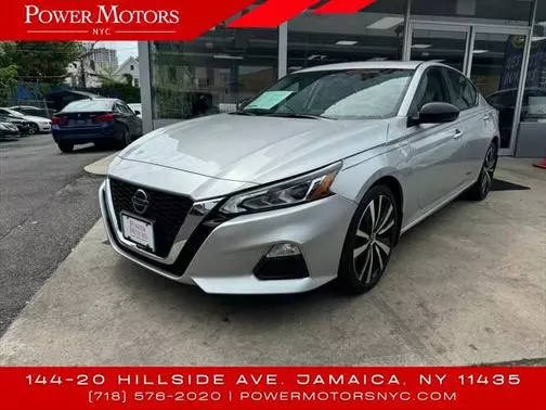 2021 Nissan Altima 2.5 SR FWD photo