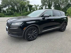 2021 Lincoln Nautilus Reserve AWD photo