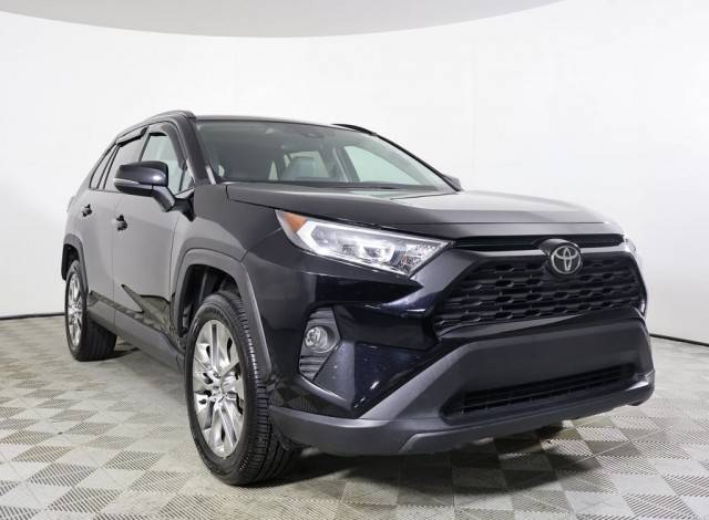 2021 Toyota RAV4 XLE Premium FWD photo