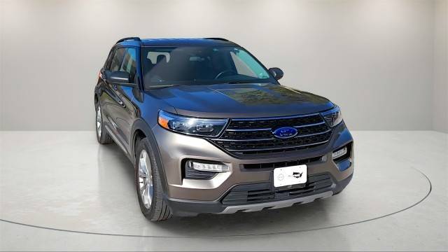 2021 Ford Explorer XLT RWD photo