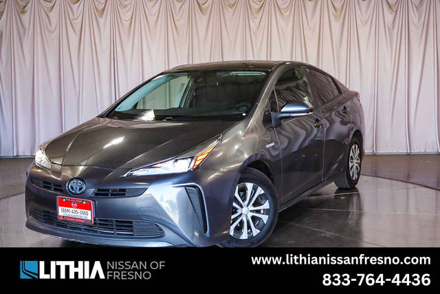 2021 Toyota Prius L Eco FWD photo