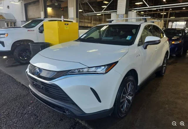 2021 Toyota Venza LE AWD photo