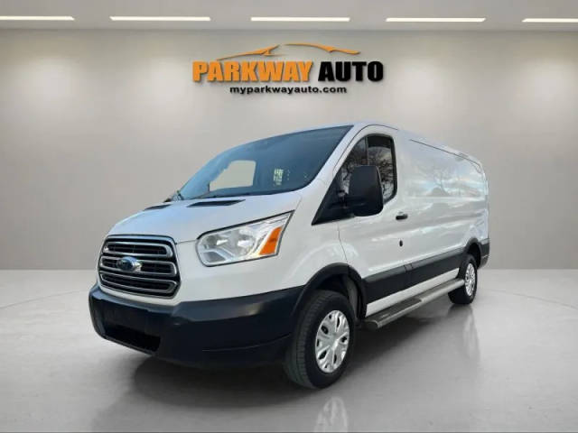 2019 Ford Transit Van  RWD photo