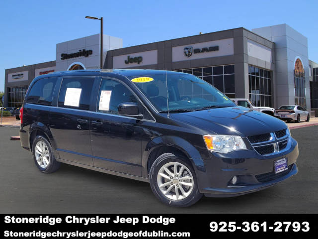 2019 Dodge Grand Caravan SXT FWD photo