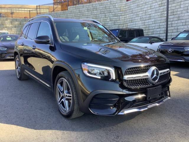 2021 Mercedes-Benz GLB-Class GLB 250 AWD photo