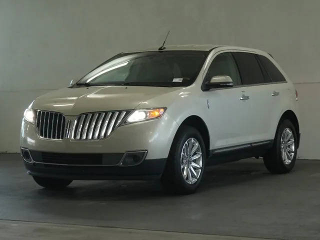 2015 Lincoln MKX  FWD photo