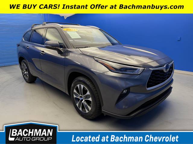 2021 Toyota Highlander XLE FWD photo