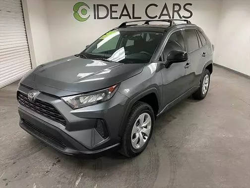 2021 Toyota RAV4 LE AWD photo