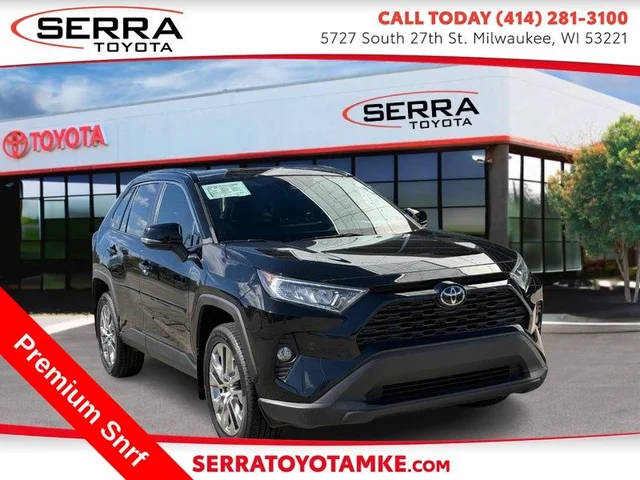 2021 Toyota RAV4 XLE Premium FWD photo