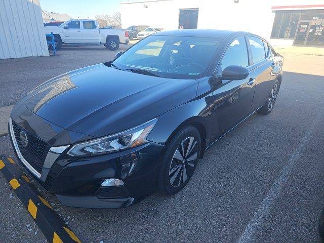 2021 Nissan Altima 2.5 SV FWD photo